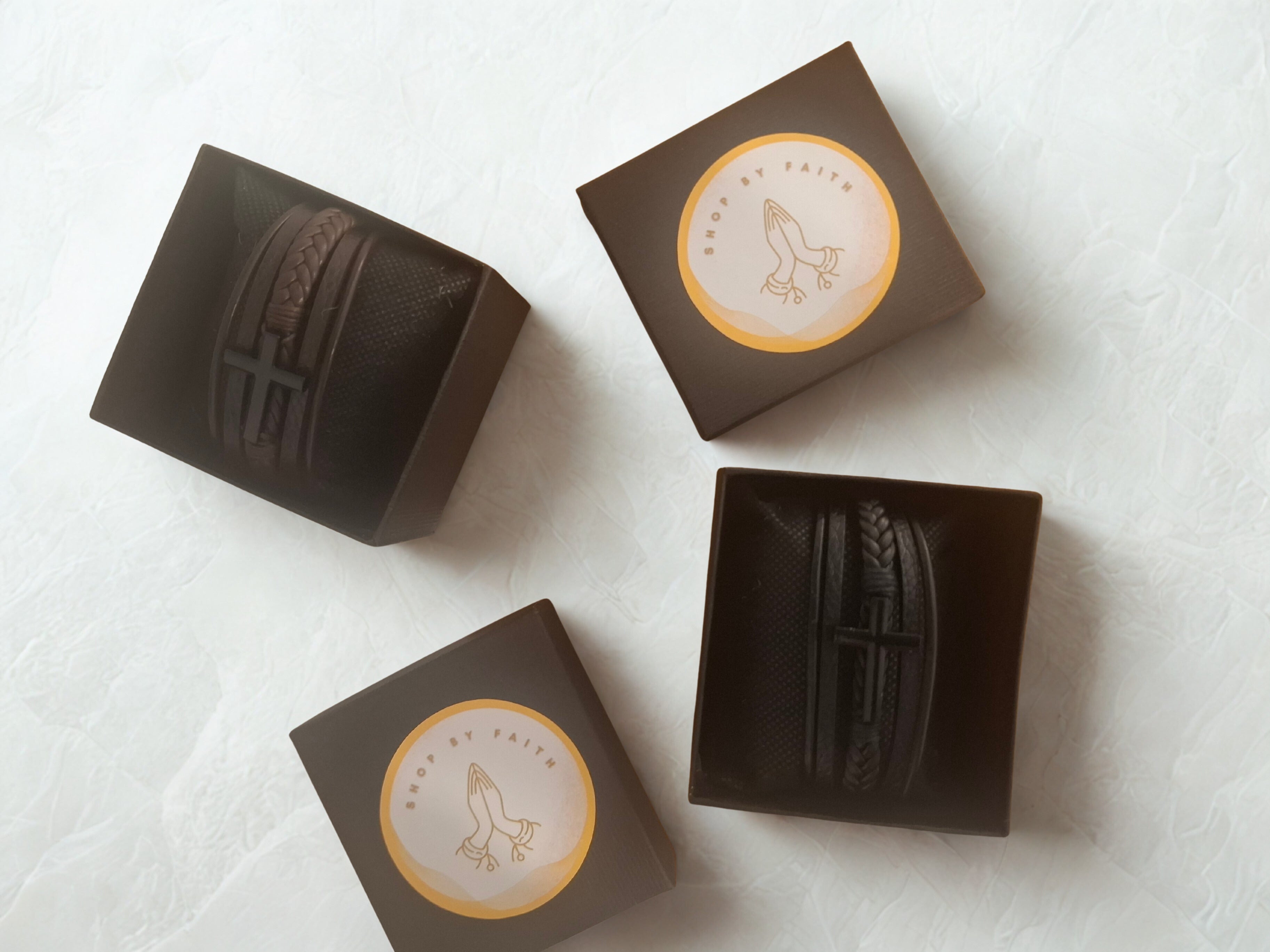 The "Faith" faux leather bracelet